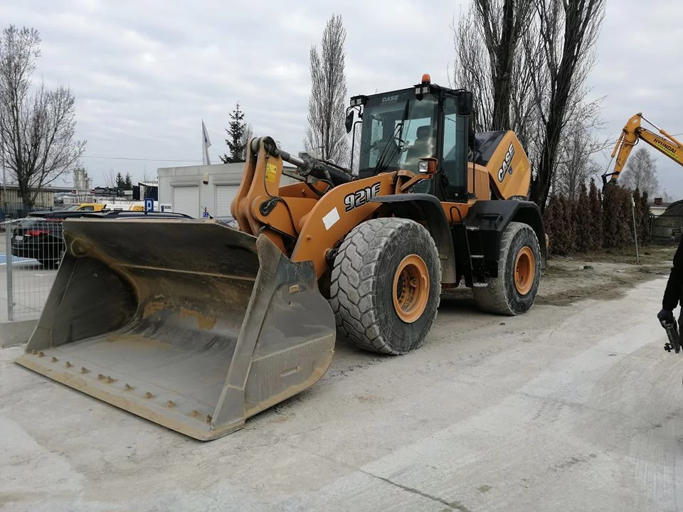 Case IH Loader 921F 6.7L