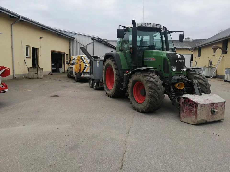 Fendt 400 Vario 413 4.0L I4