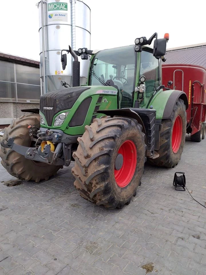 Fendt 700 Vario 720 6.1L I6