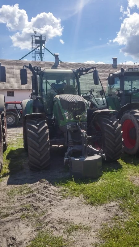 FENDT 700 VARIO SCR 716 6.1L