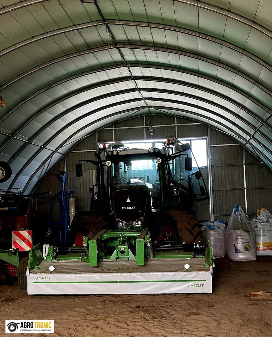 Fendt 800 VARIO 826 6.0L 191kW/260HP