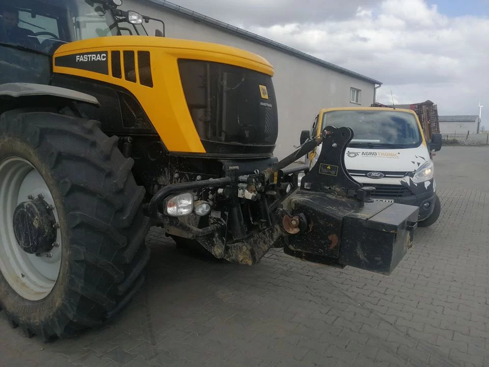 JCB Fastrac 8000 Series 8310 8.4L I6