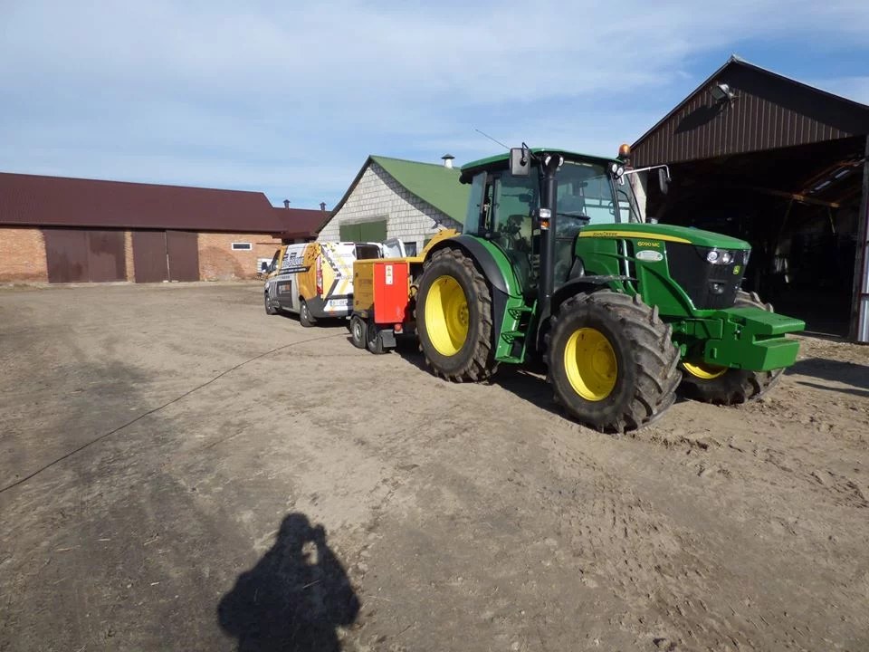 John Deere 6090 MC 4.5L
