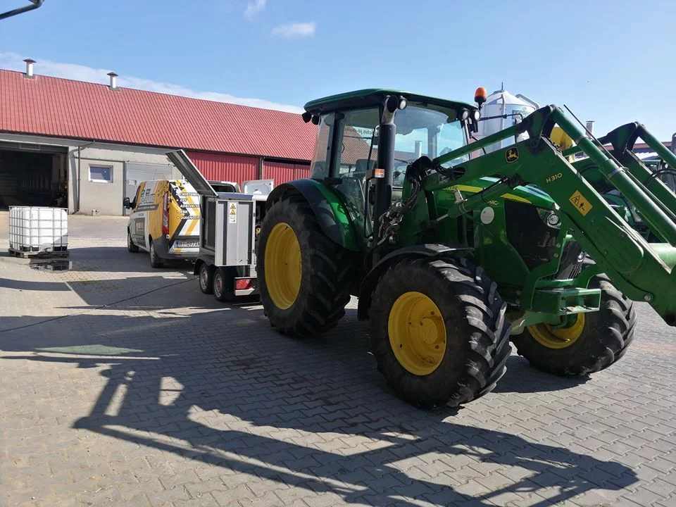John Deere Tractor 6MC Series 6100MC 4.5L I4